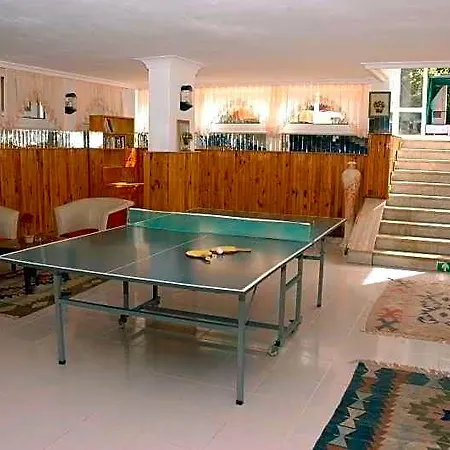 Hotel Oylum Garden 3*