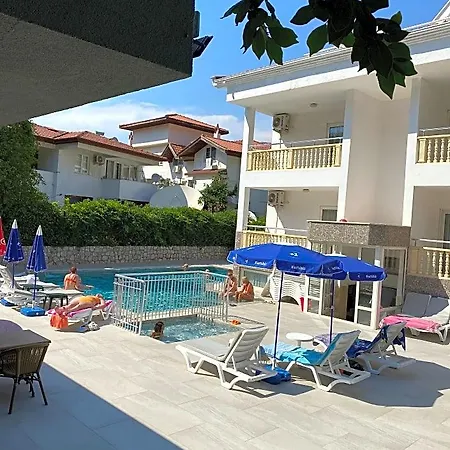 Oylum Garden Hotel 3*